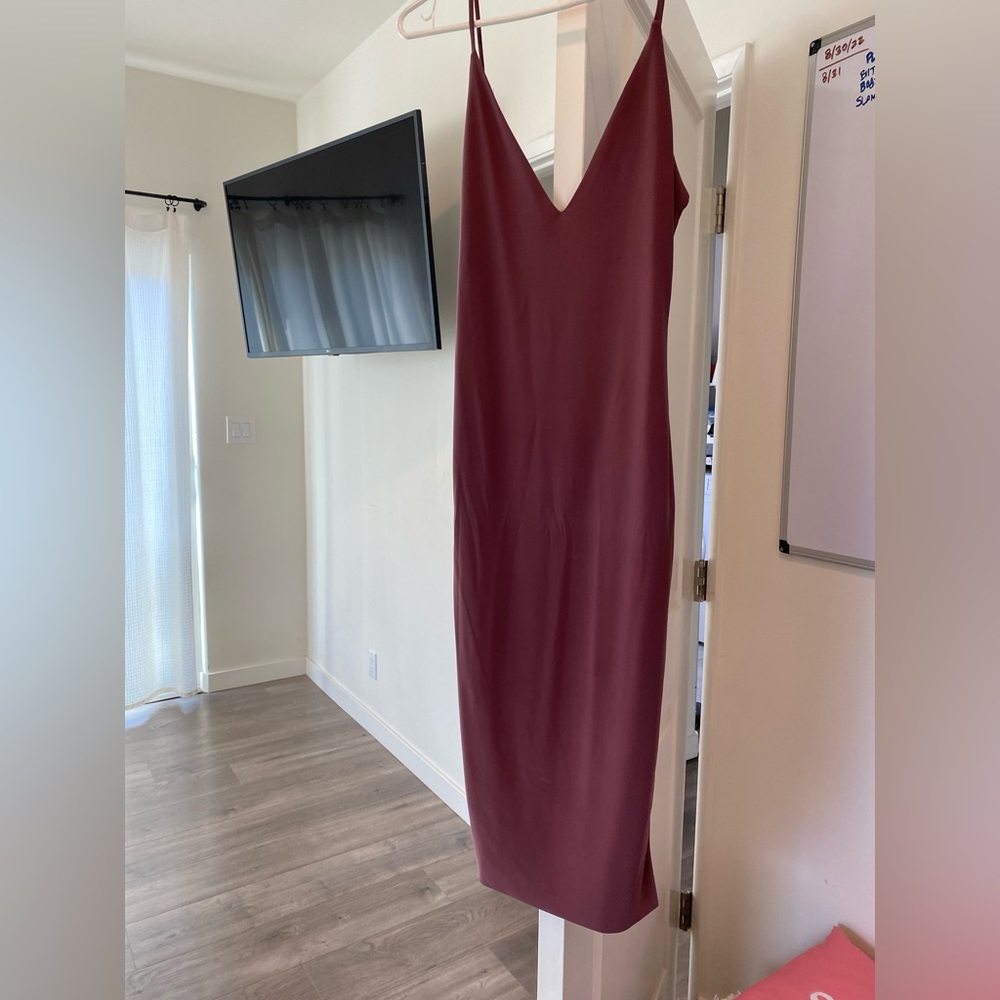 Plum Windsor midi dress. Size small. Worn once.